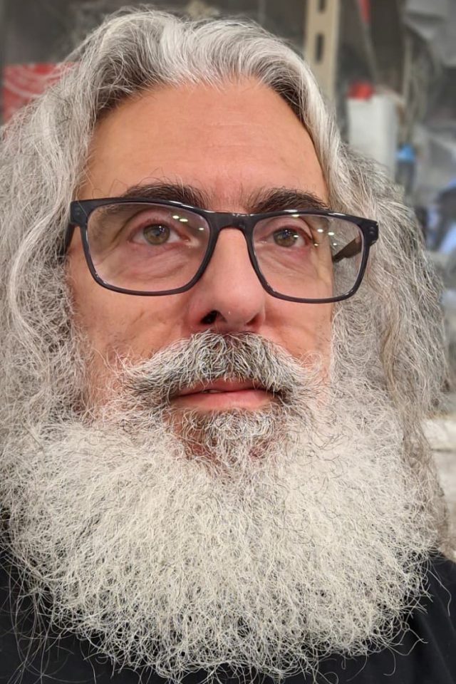 Imagem principal do artigo Eduardo Faria &ndash; Dir. Art&iacute;stica / Ator